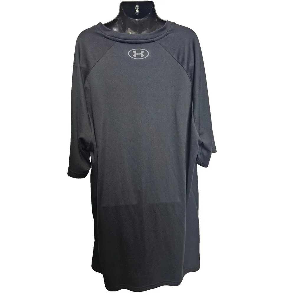 Under Armour black tshirt loose‎ Adult Medium